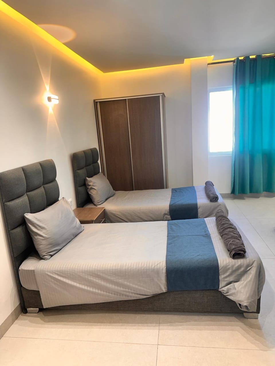 Bed, Photo of the whole room, Bedroom, wardrobe