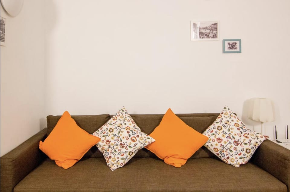 Central Station. Free Wifi & Terrace Apartment in Valencia