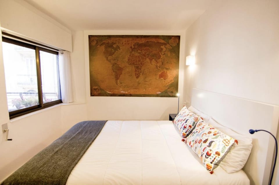 Central Station. Free Wifi & Terrace Apartment in Valencia