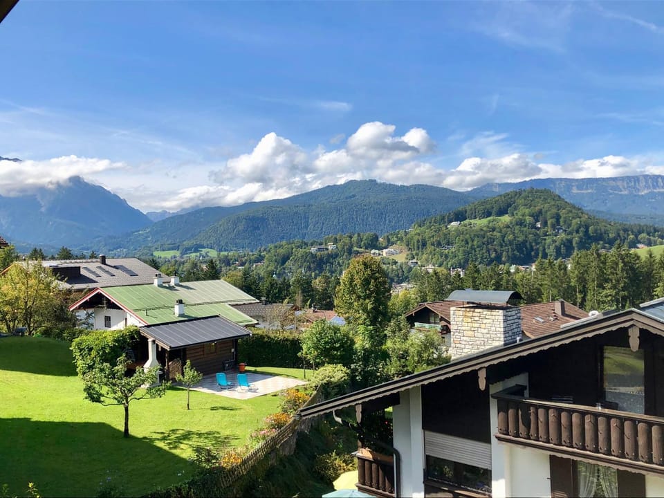 Neighbourhood, Mountain view