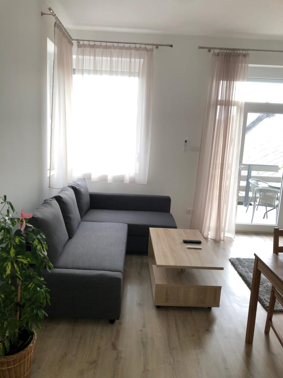 Pupos Apartman Szigliget Apartment in Hungary