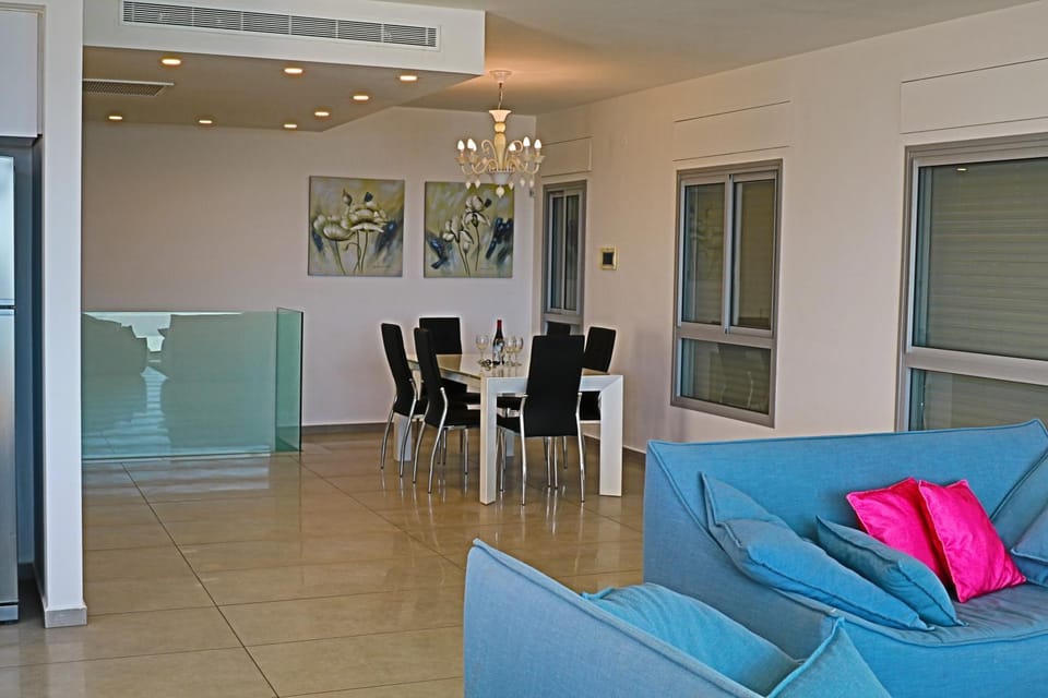 SeaScape Terraces Netanya Villa in Netanya