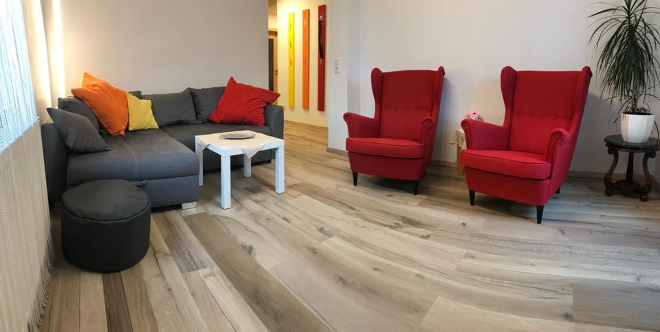 Living room, Photo of the whole room, Seating area