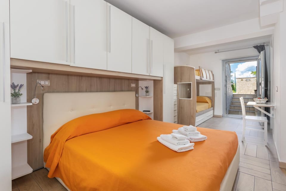 APPARTAMENTO 5 pers PARCHEGGIO Apartment in Oristano