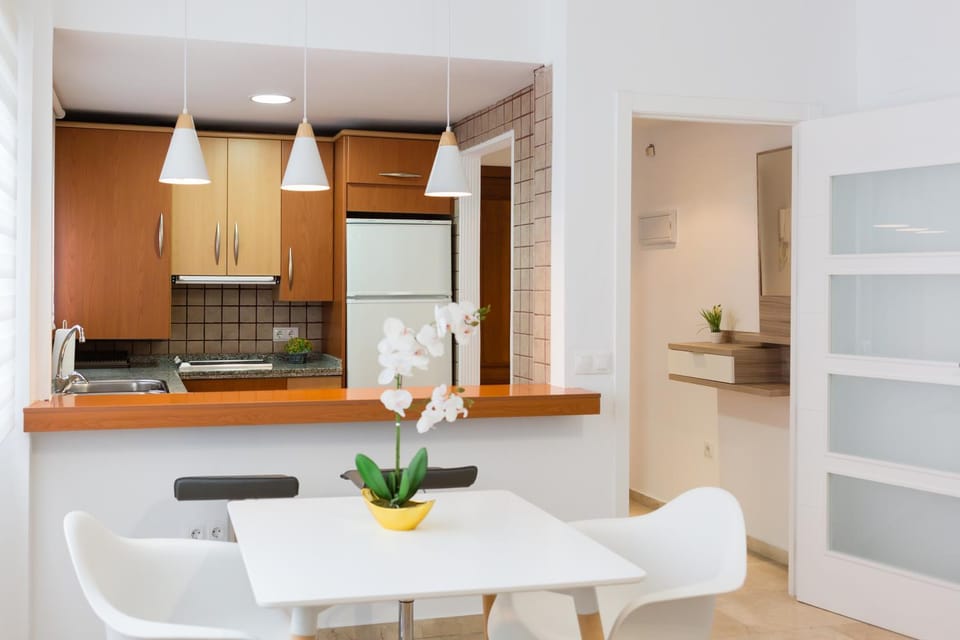 Kitchen or kitchenette, Living room, Dining area