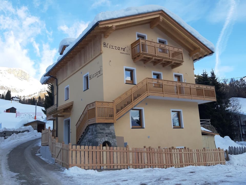 Property building, Winter