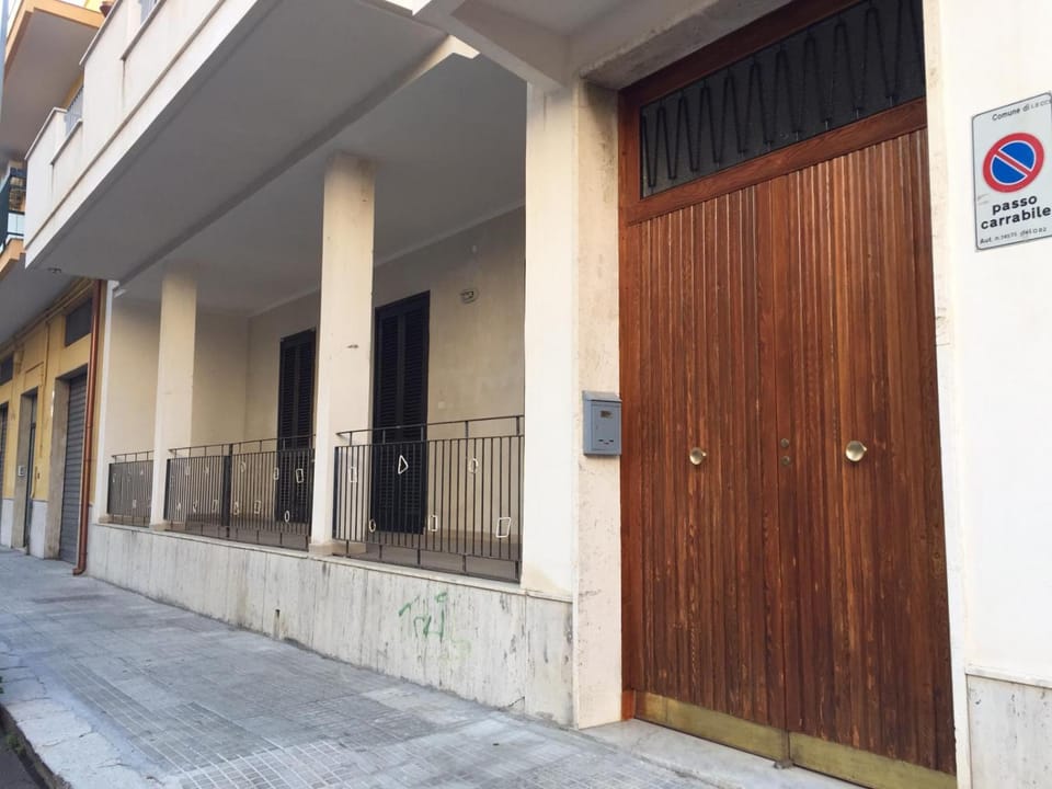 Property building, Facade/entrance