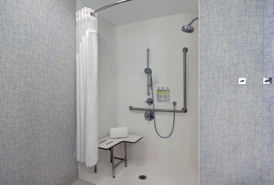 Bathroom, acessibility