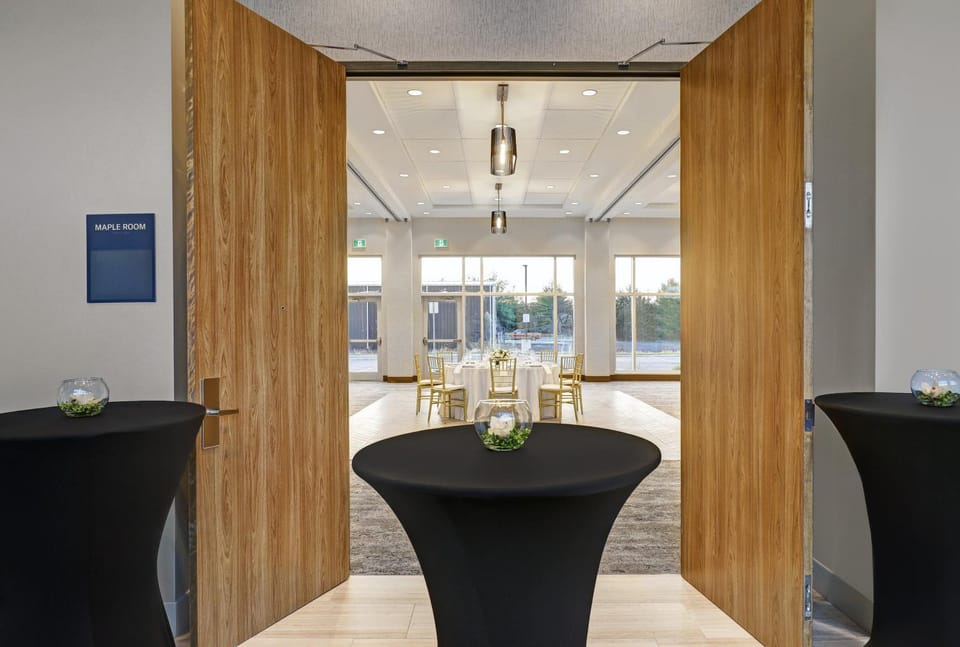 Meeting/conference room