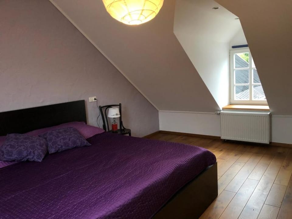 Ferienwohnung in historischem Bauernhaus in der Eifel Apartment in Luxembourg
