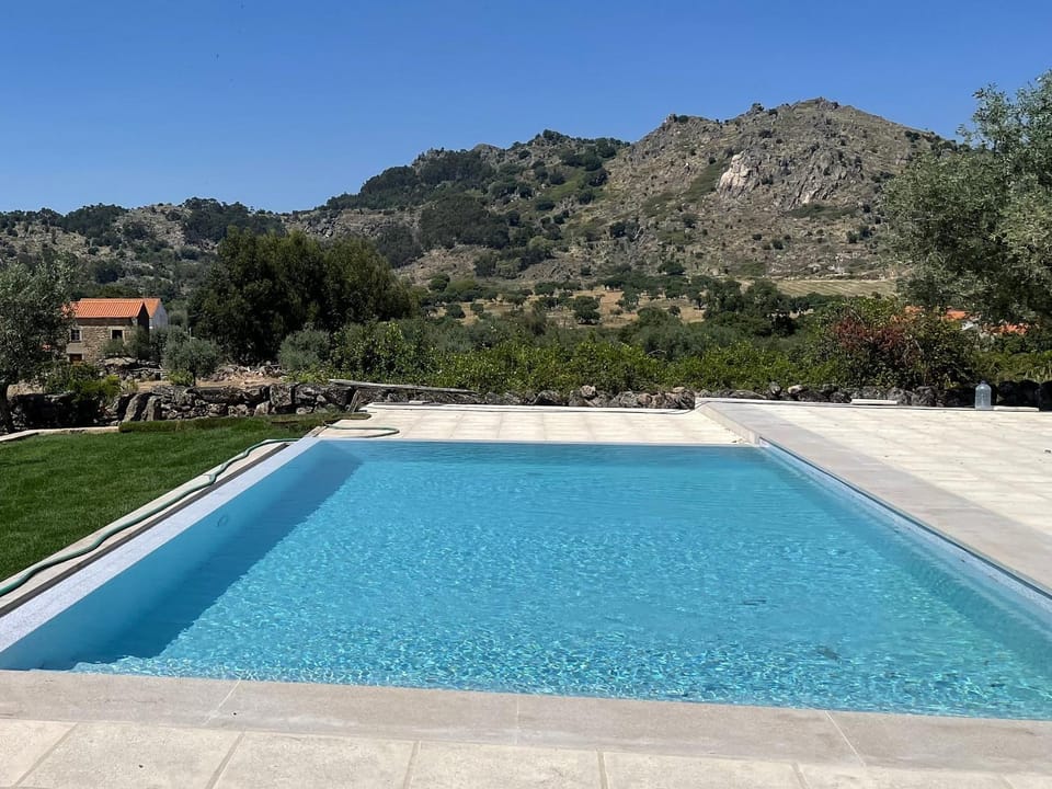 Swimming pool, Swimming pool