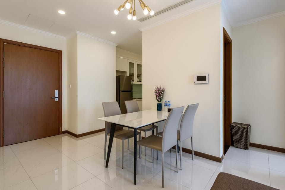 1 Bedroom Apartment Landmark Plus Lp Apartment in Ho Chi Minh City