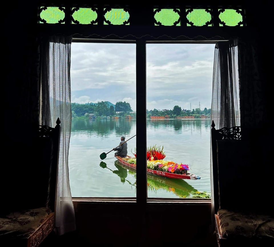 Natural landscape, Lake view