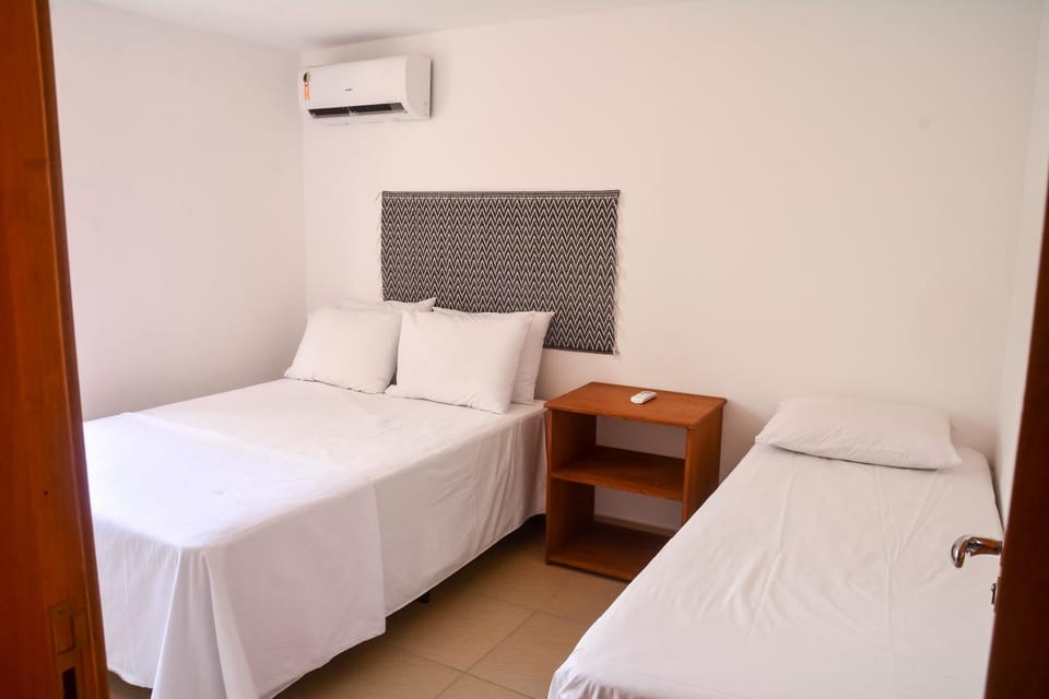 Bed, Bedroom, air conditioner