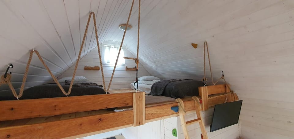 Bed, Photo of the whole room