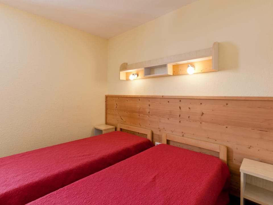 T3 en duplex skis aux pieds, 9 pers, parking - FR-1-513-8 Apartment in Les Allues