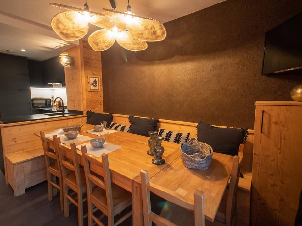 Duplex 5 pièces pour 10 pers avec balcon, hameau de la Forêt - FR-1-291-837 Apartment in Les Avanchers-Valmorel