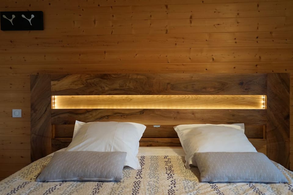 ferme du bois joli Bed and Breakfast in Jura