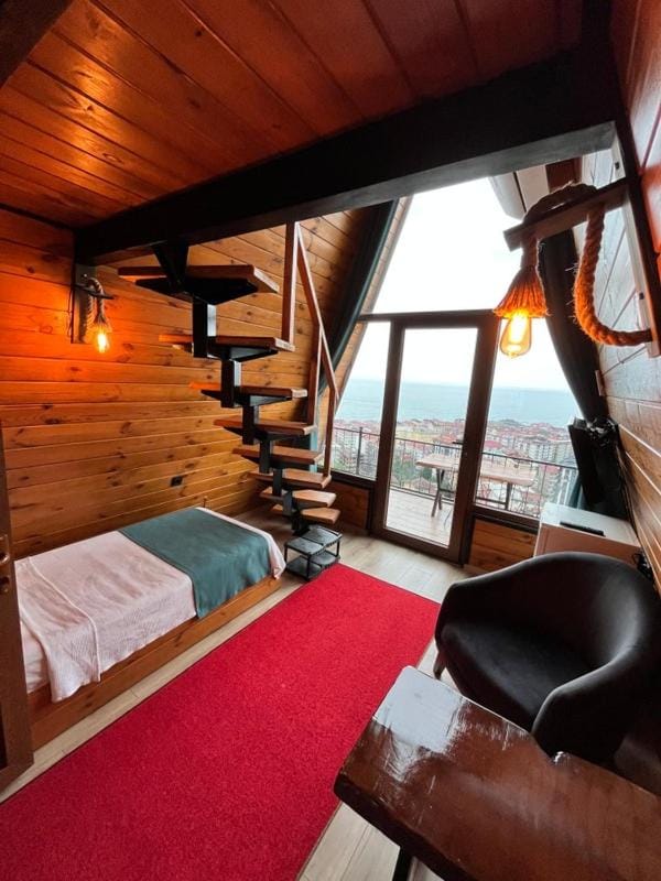 Bed, Seating area