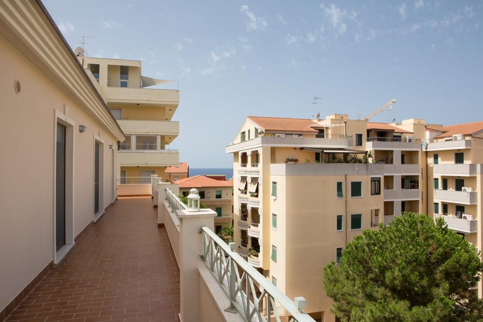 View (from property/room), Balcony/Terrace