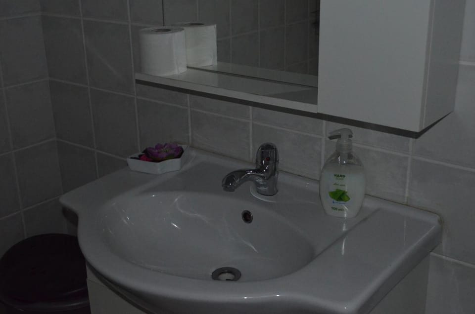 Christinas garden Apartment in Peloponnese, Western Greece and the Ionian
