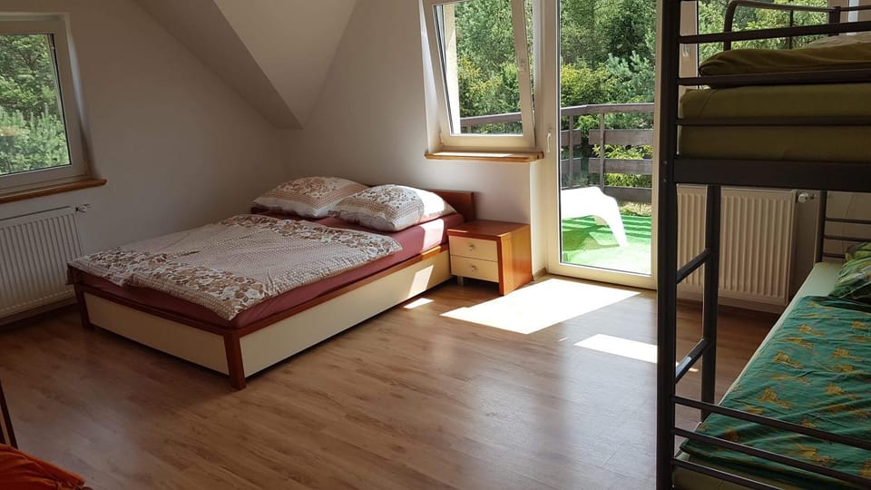 Dom Majówka House in Pomeranian Voivodeship