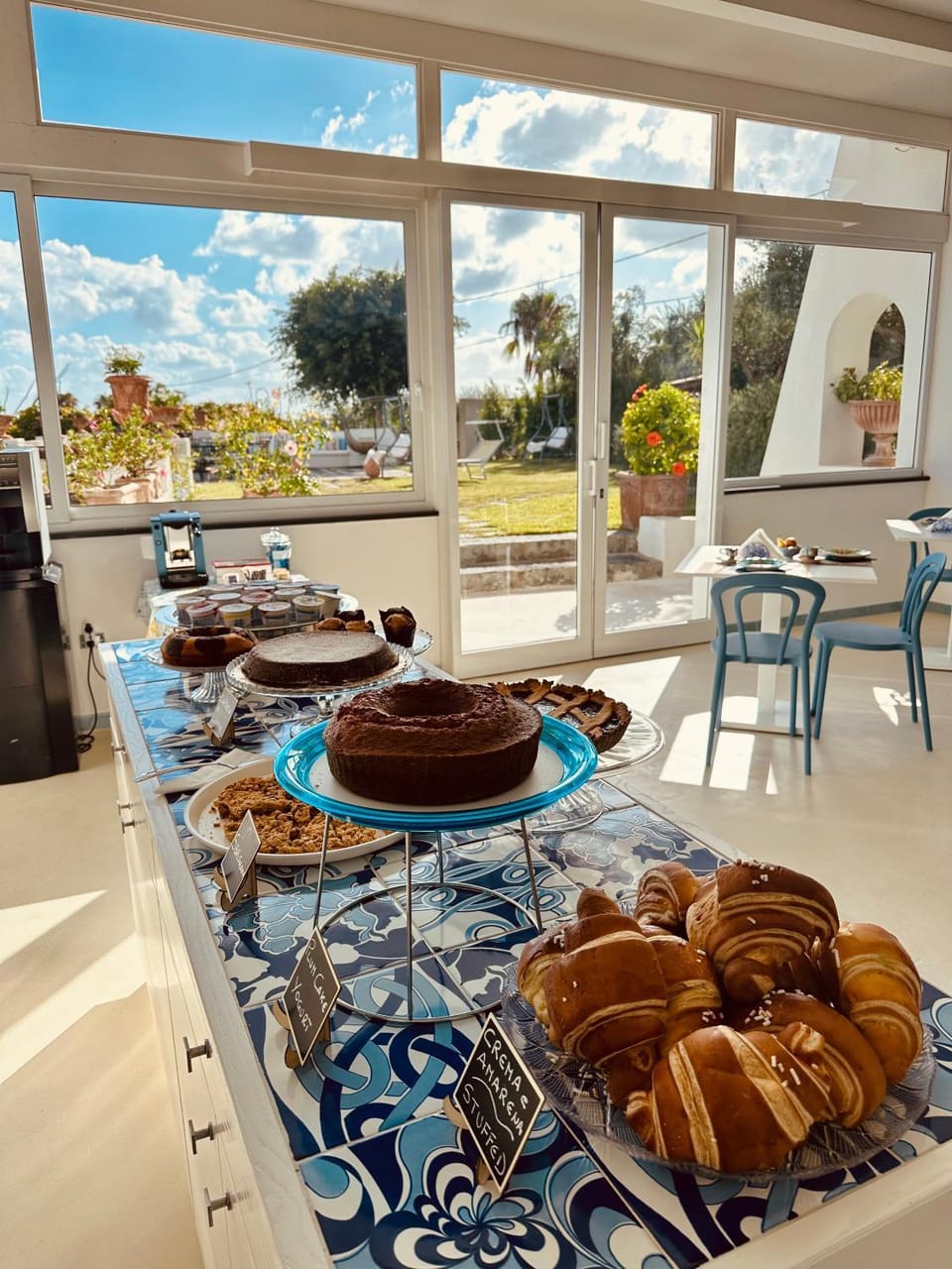 Garden view, Breakfast, Buffet breakfast, Italian breakfast