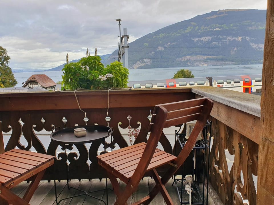 Balcony/Terrace, Lake view