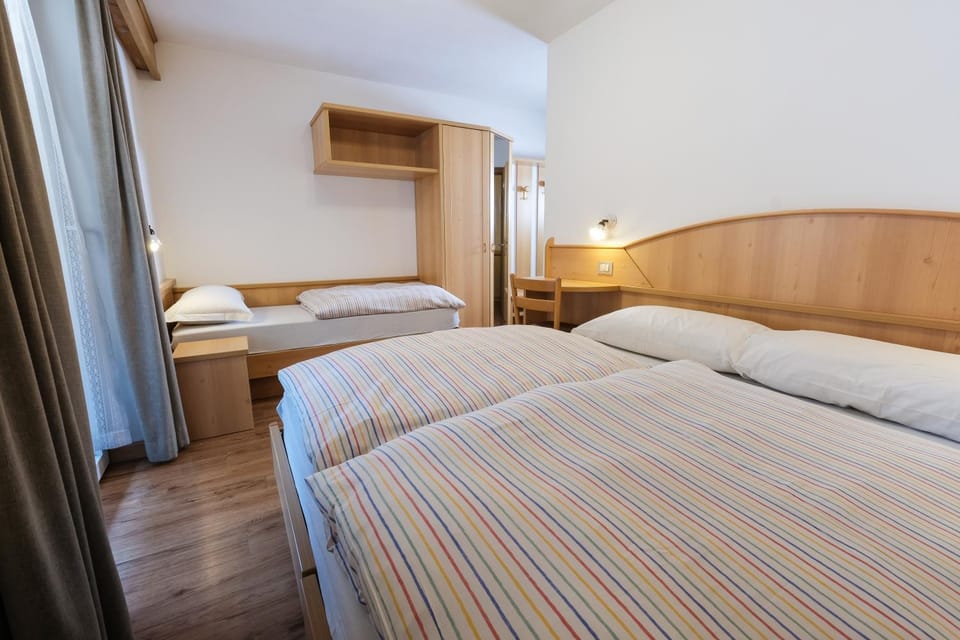 Bed, Balcony/Terrace, Bedroom