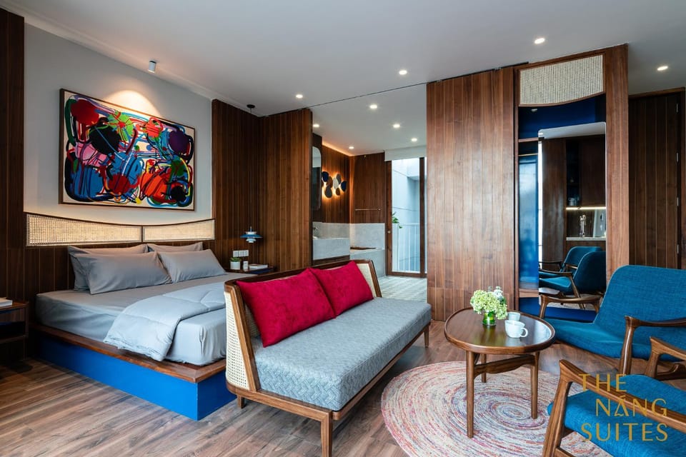 Bathroom, Living room, Photo of the whole room, Decorative detail, Seating area, Bedroom