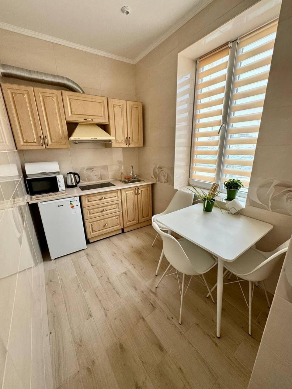 Kitchen or kitchenette, Dining area, pet friendly, stove