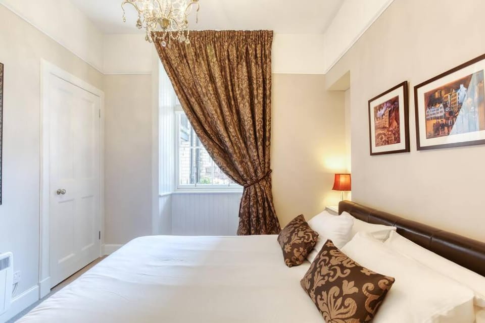 West Port - 2BR in the heart of the old town just off the Grassmarket Apartment in Edinburgh