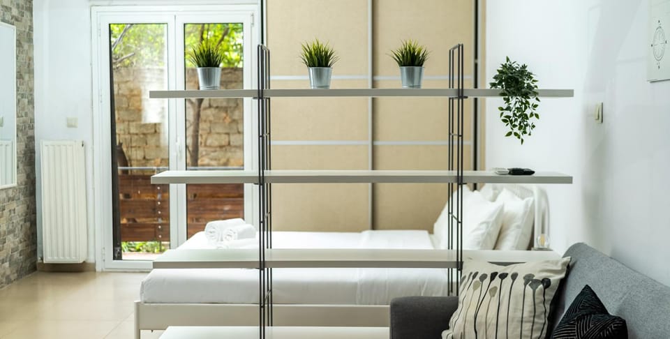 Cozy Studio in Central Glyfada Apartment in South Athens