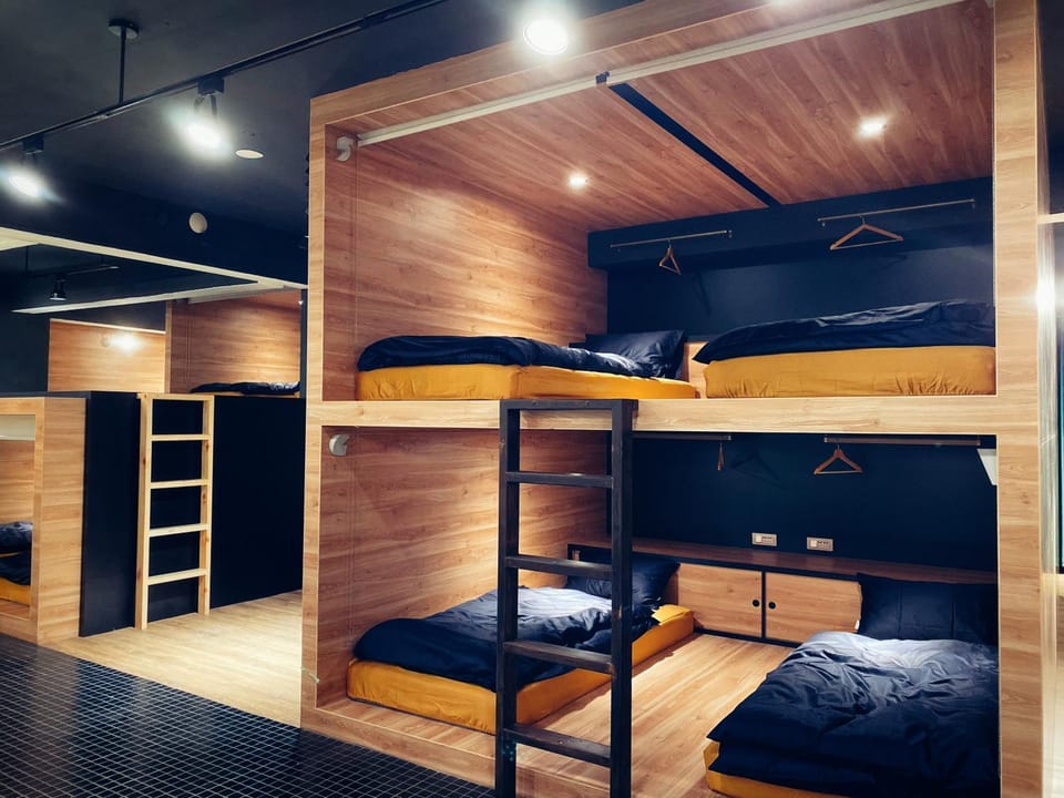 bunk bed