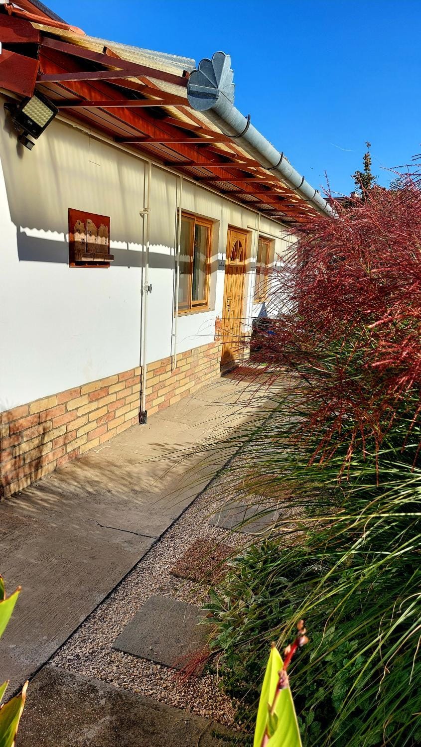 Property building, Garden, Garden view