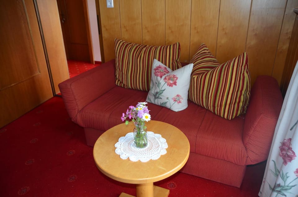 Pension Pichler Bed and Breakfast in Tyrol