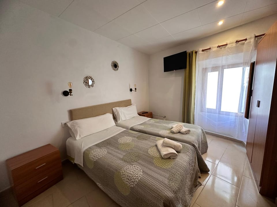 P&R hostals Codolar Bed and Breakfast in Tossa de Mar