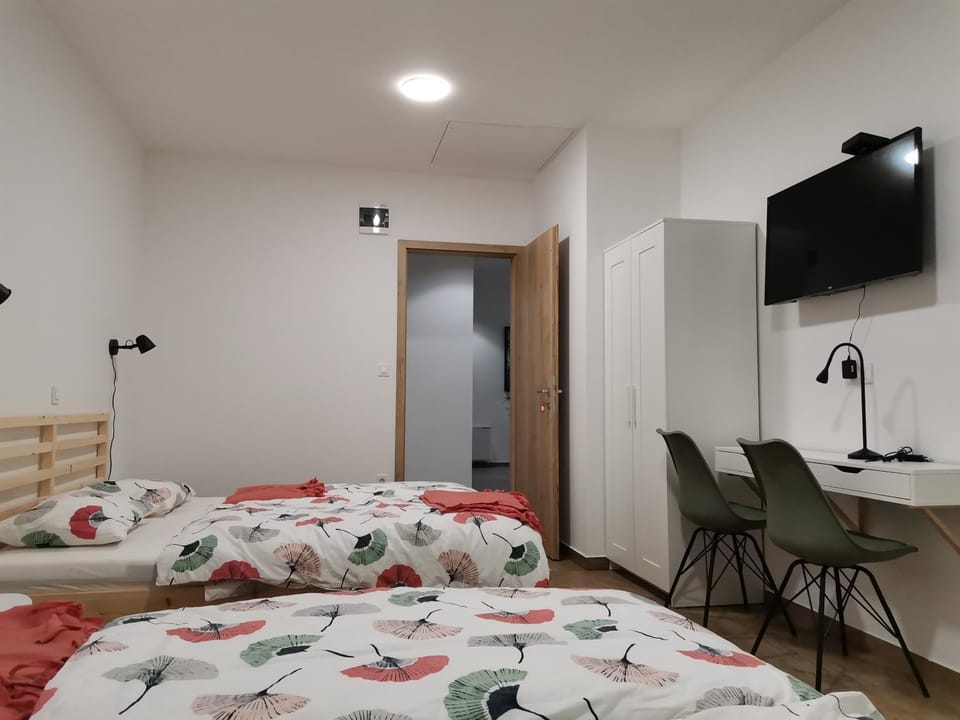 Communal lounge/ TV room, Photo of the whole room