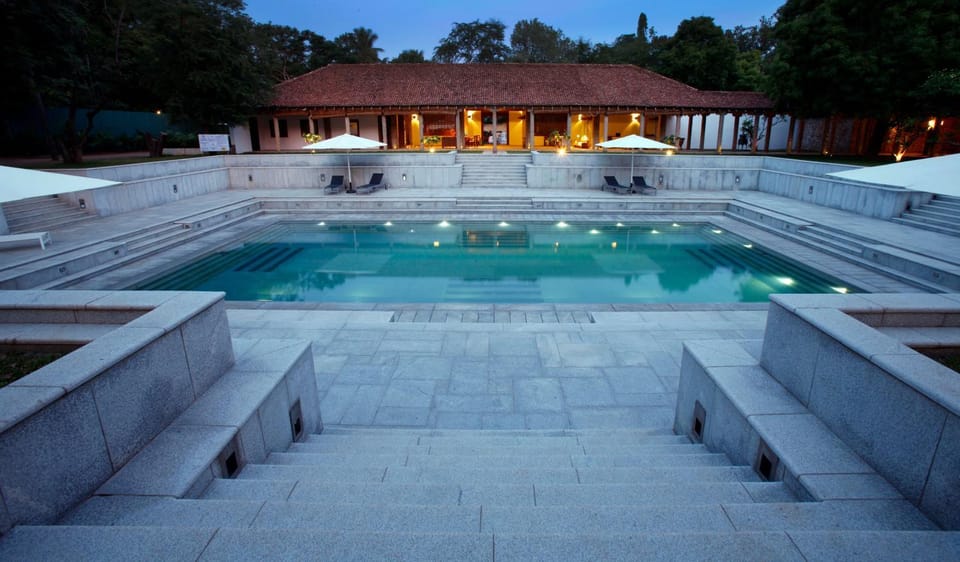 Swimming pool, Swimming pool