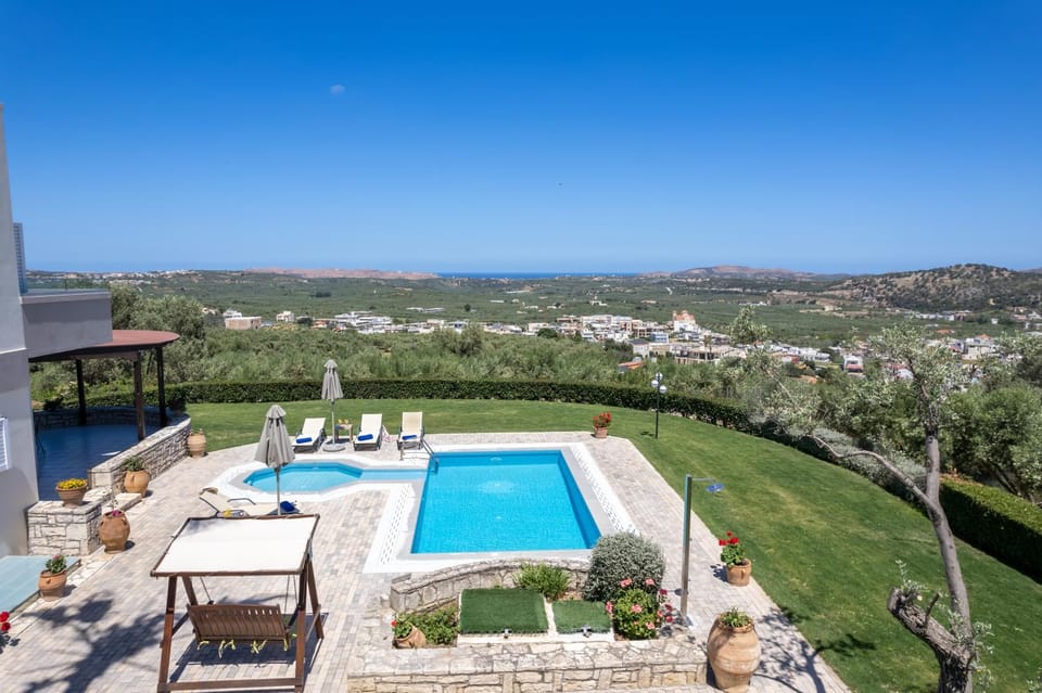 Villa Elisabeth Villa in Crete Region