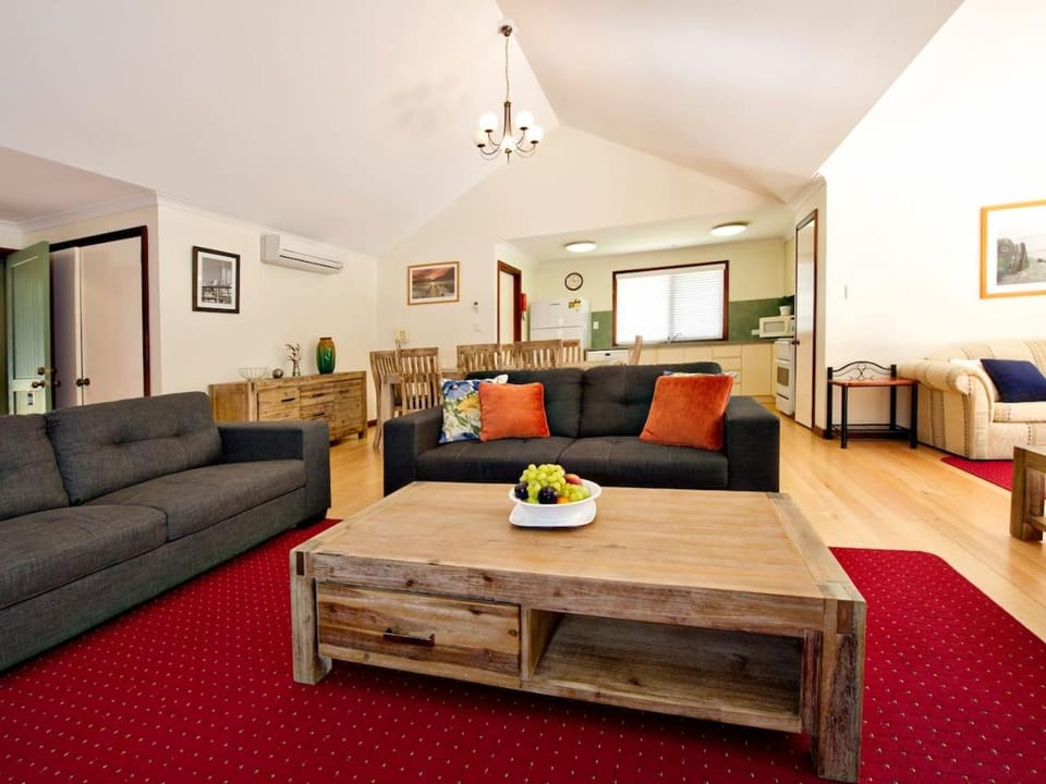 Ashleigh - In Town - Margaret River House in Margaret River