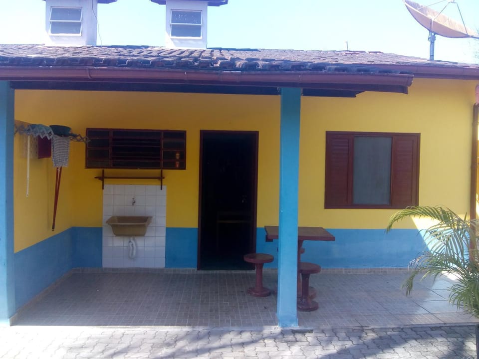 Recanto do Mineiro Apartment in Ubatuba