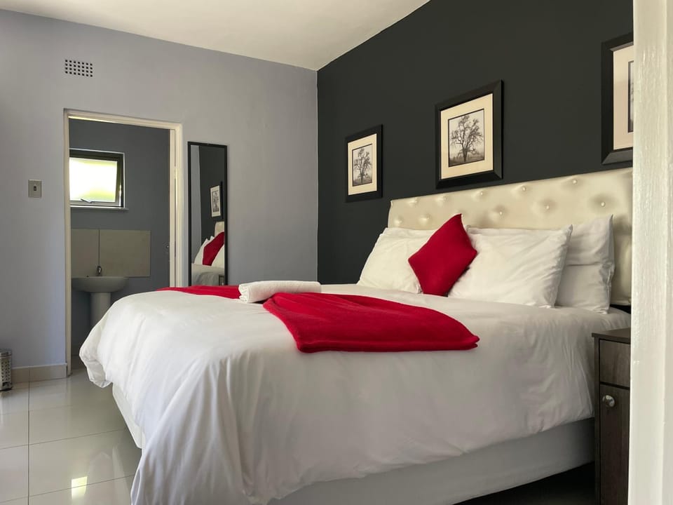 2 on ZK Matthews Guesthouse Bed and Breakfast in Eastern Cape