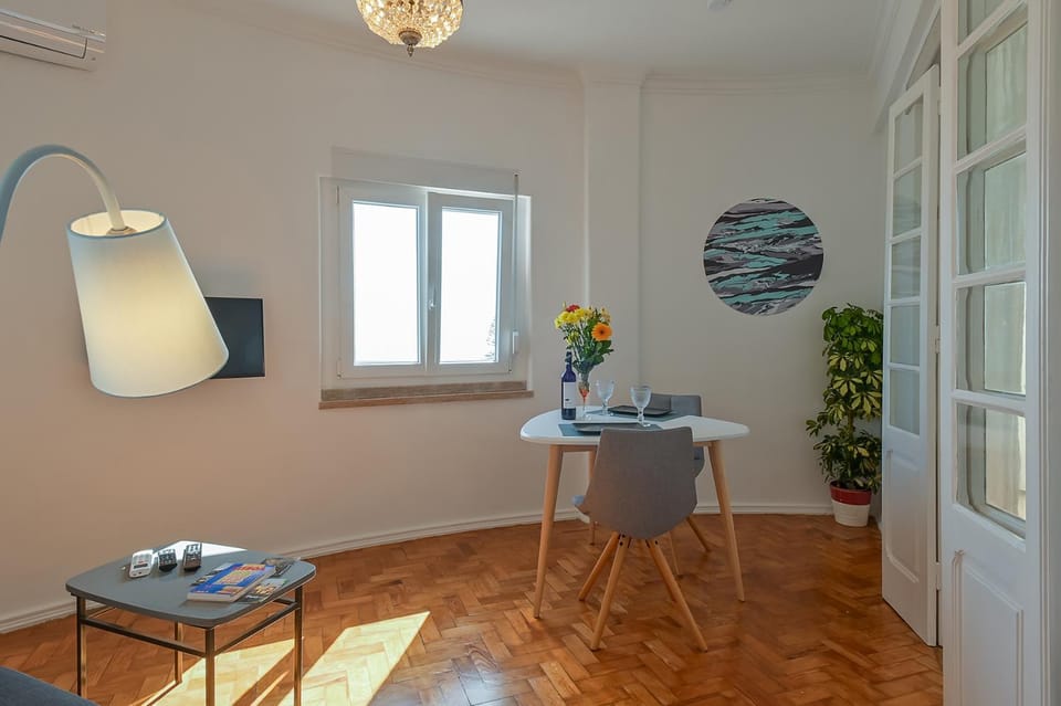 MyPlaceLisbon - Tágides River View Apartment in Lisbon
