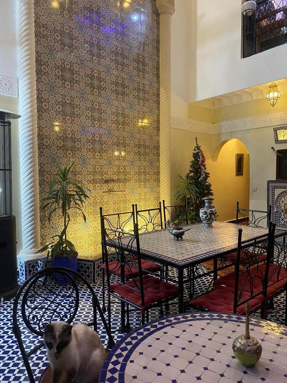 Property building, Seating area