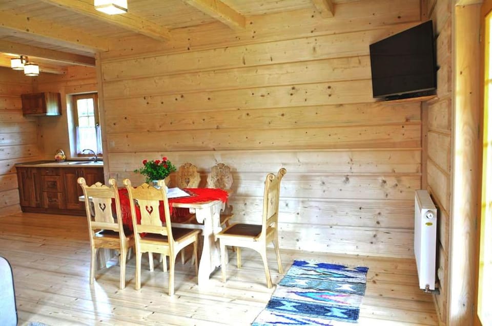 TV and multimedia, Living room, Dining area
