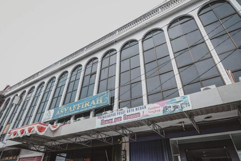 Facade/entrance