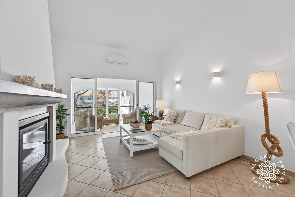 Casa Julia - Dunas Douradas Apartment in Faro District