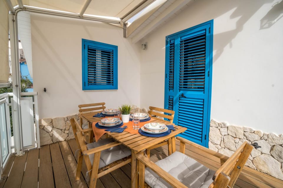Property building, Dining area