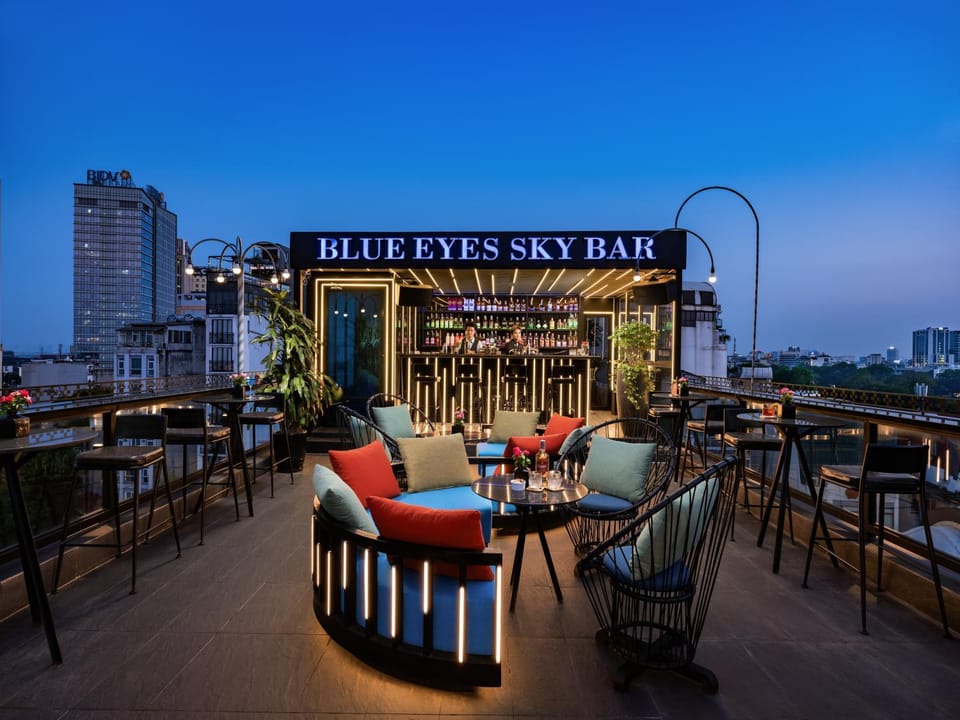 Lounge or bar